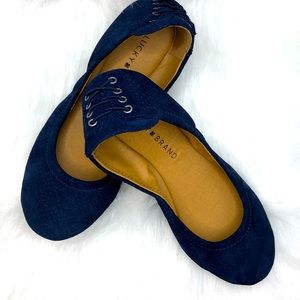 ✨HP✨LUCKY BRAND Navy Ballet Flat w Heel Lace Up Embellishment Sz 6
